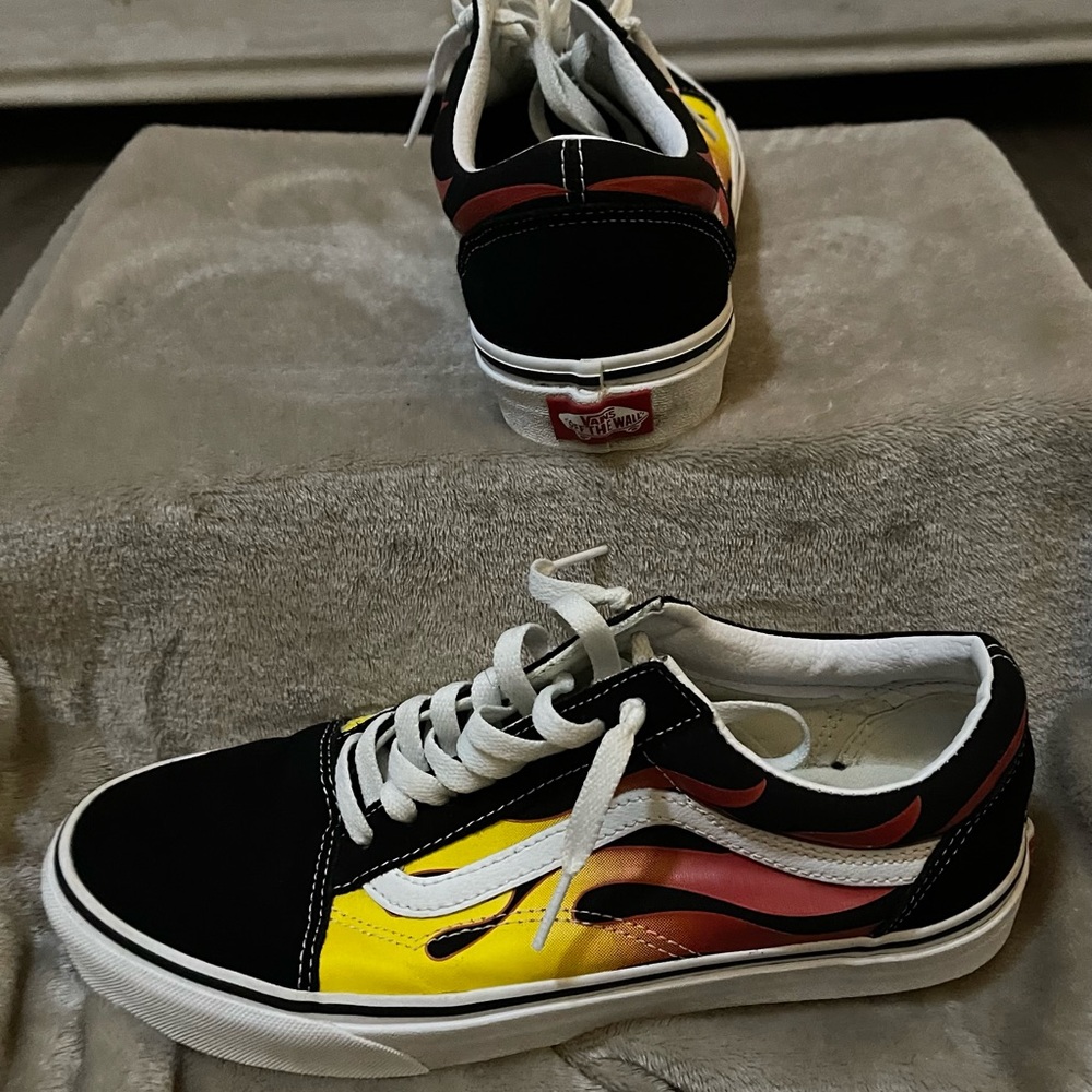 Mulit-Color Vans. Like New Condition - image 1